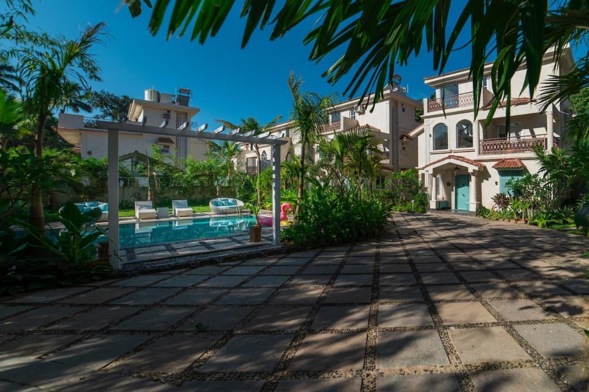 2 Bedrooms Designer Apartment Pool View S2 Siolim Exterior photo